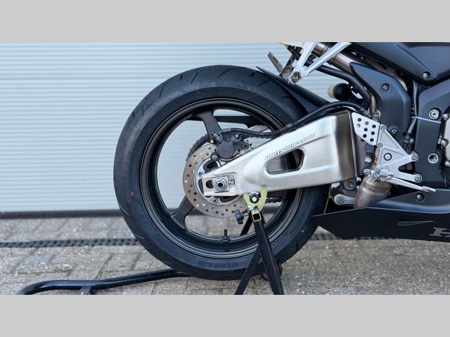 honda - cbr-600-rr