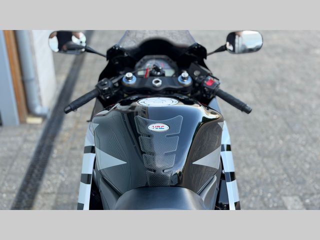 honda - cbr-600-rr
