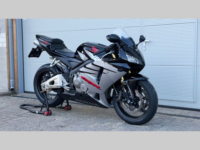 honda - cbr-600-rr