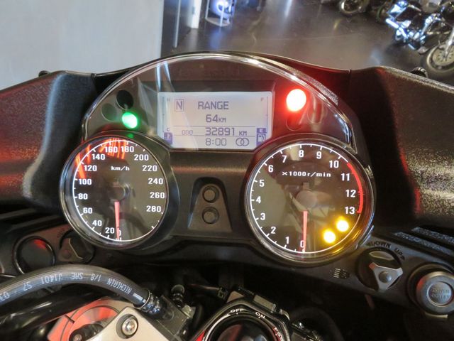 kawasaki - gtr-1400