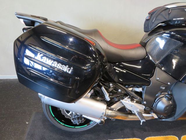 kawasaki - gtr-1400