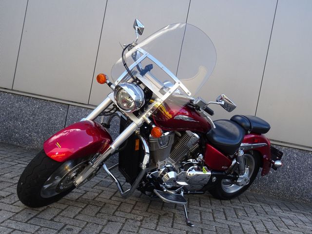 honda - vtx-1800-retro