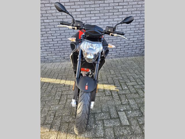 aprilia - shiver-900