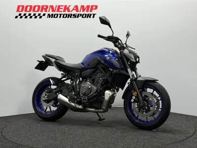 YAMAHA MT 07 ABS – foto 2