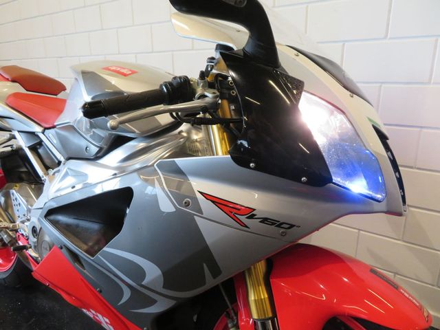 aprilia - rsv-1000-r-factory