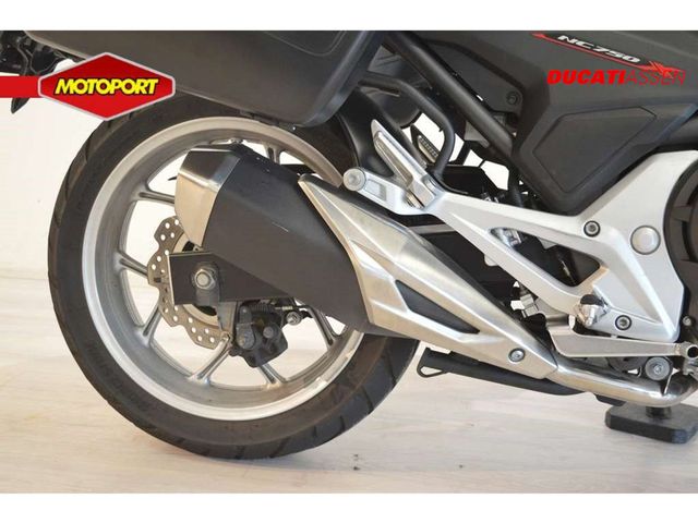honda - nc-750-x-dct