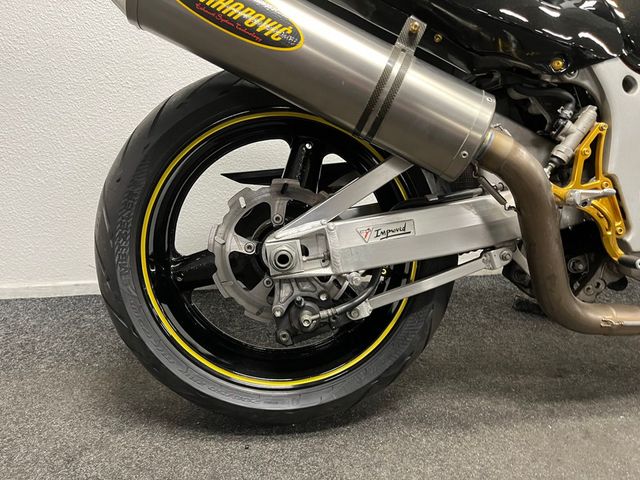 suzuki - gsx-r-1300-hayabusa