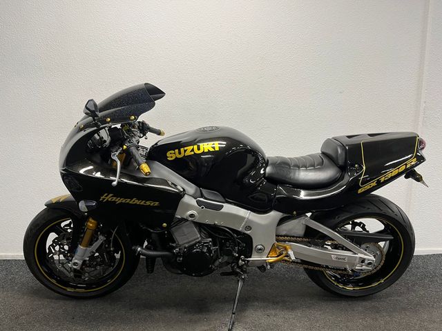 suzuki - gsx-r-1300-hayabusa