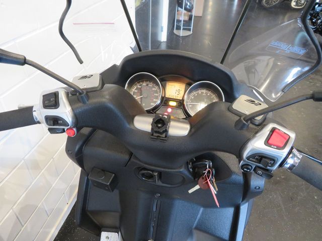 piaggio - mp3-400-lt-touring