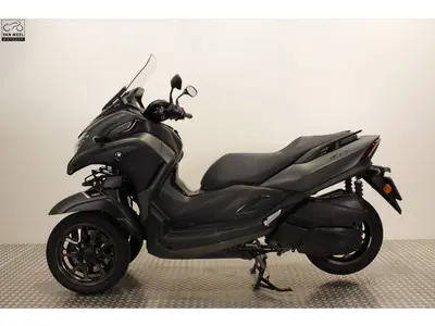 YAMAHA TRICITY 300 – foto 4