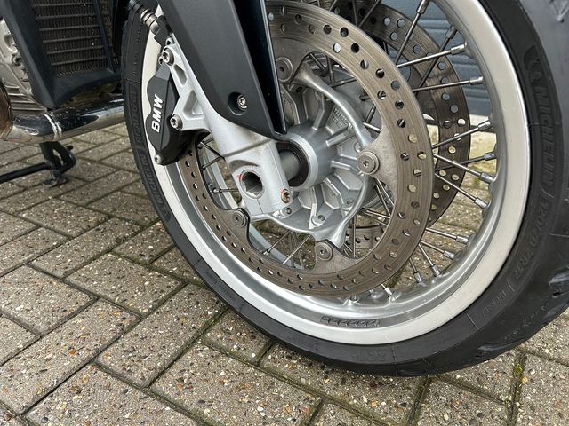 bmw - r-1200-r-classic