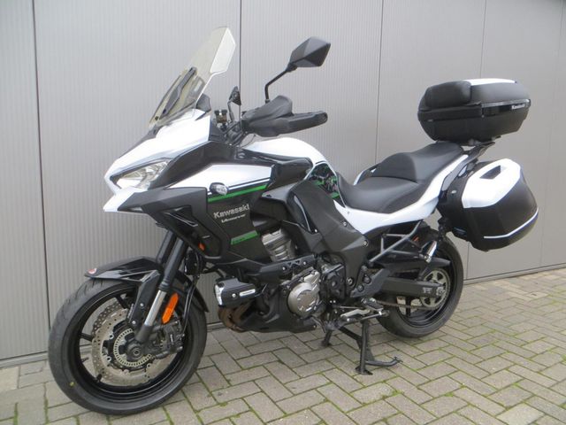 kawasaki - versys-1000-grand-tourer