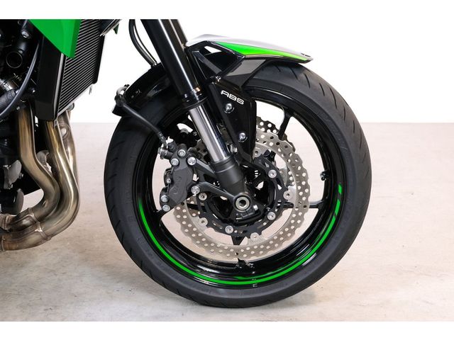 kawasaki - z900-performance