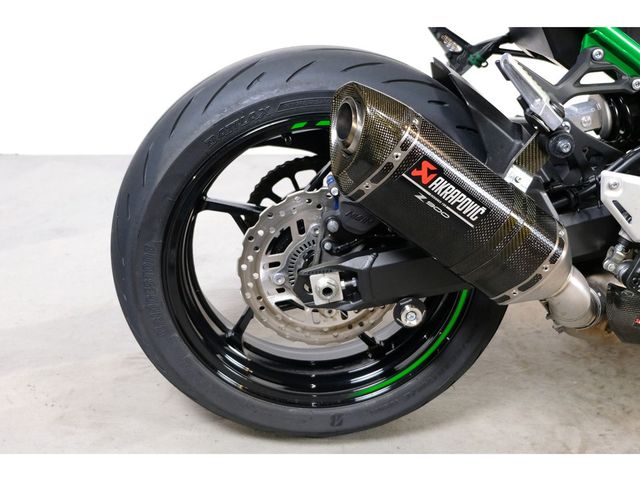 kawasaki - z900-performance