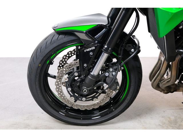 kawasaki - z900-performance