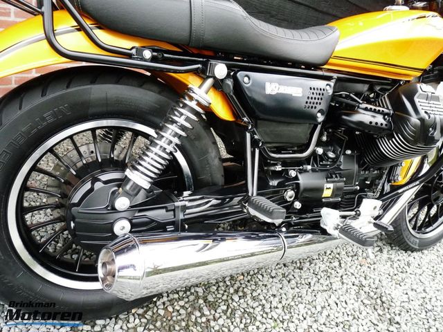 moto-guzzi - v-9-roamer