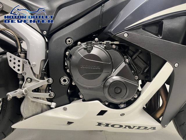 honda - cbr-600-rr