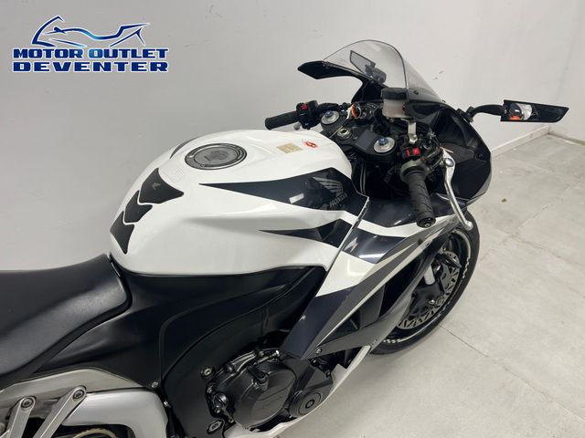 honda - cbr-600-rr