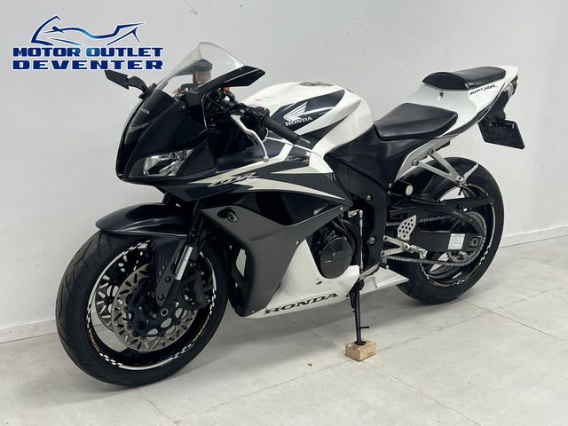 honda - cbr-600-rr