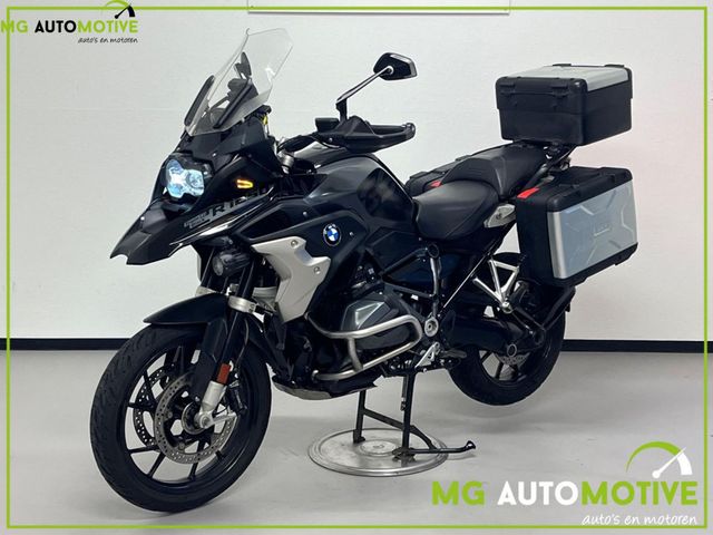 bmw - r-1250-gs-triple-black