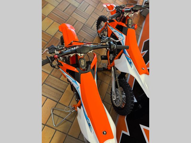 ktm - sx-e3