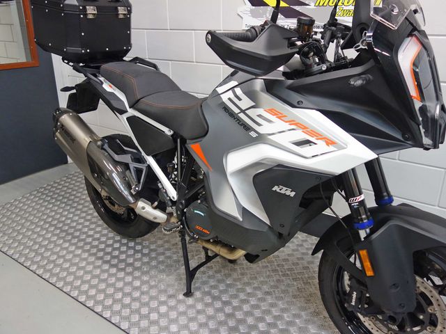ktm - 1290-super-adventure-s