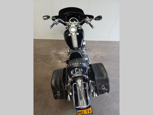 yamaha - xvs-1100-dragstar
