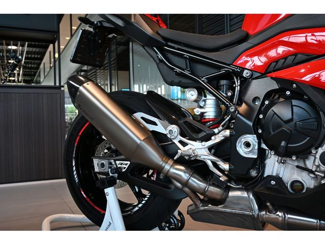 bmw - s-1000-rr