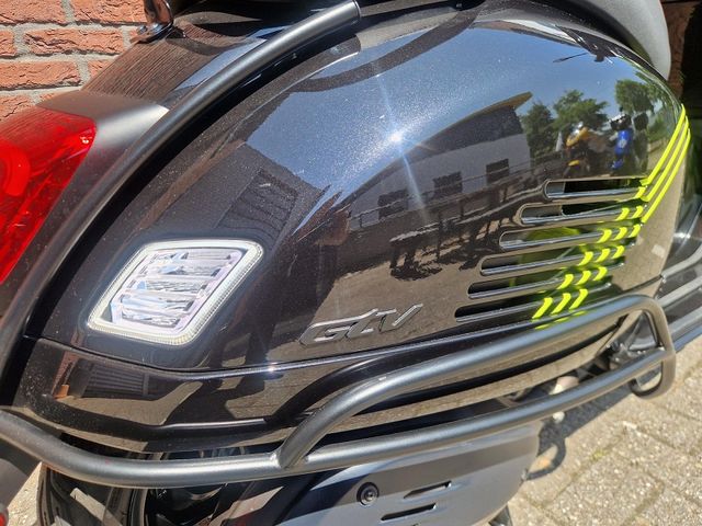 vespa - gtv-300