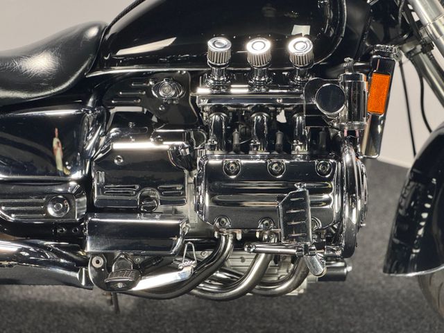 honda - f6-c--gl-1500-valkyrie