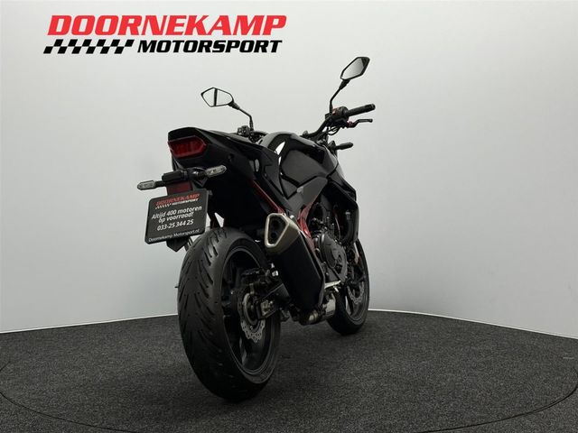 honda - cb-750-hornet