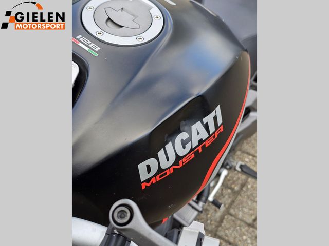 ducati - monster-821-stealth