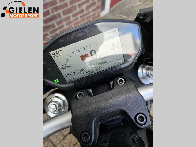 ducati - monster-821-stealth