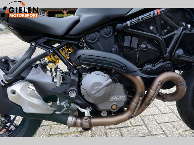 ducati - monster-821-stealth