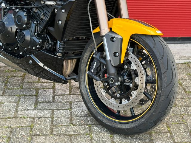triumph - speed-triple-special-edition