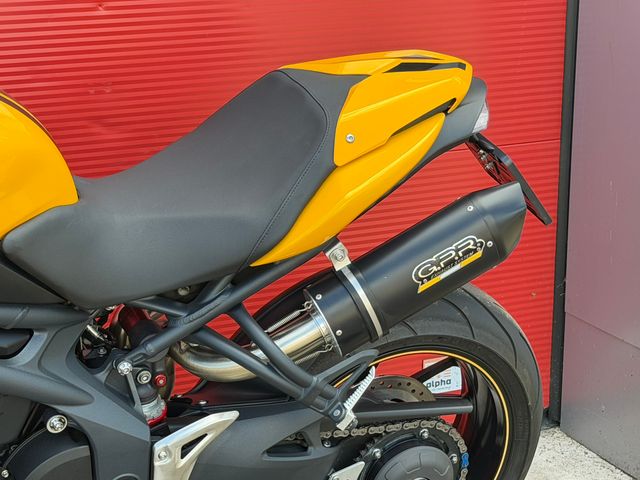 triumph - speed-triple-special-edition