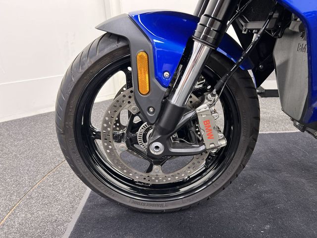 bmw - r-1300-rs
