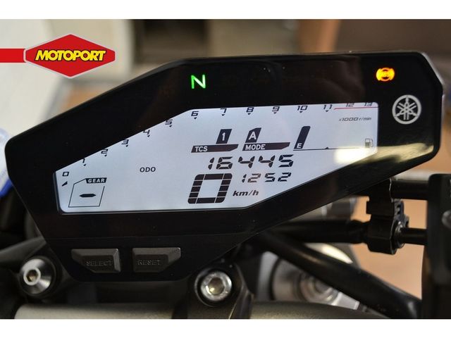 yamaha - mt-09-abs