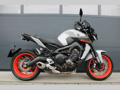 YAMAHA MT 09 ABS – foto 3