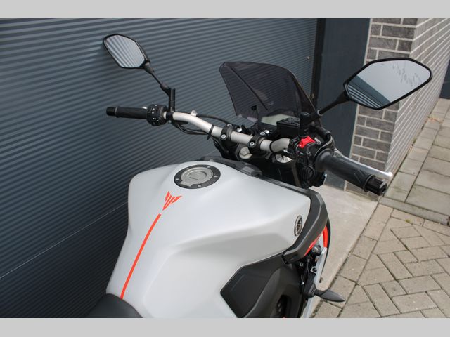 yamaha - mt-09-abs