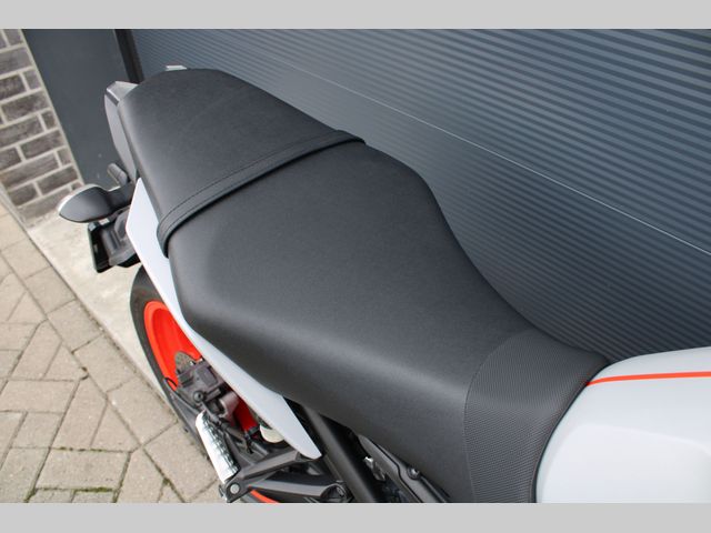 yamaha - mt-09-abs