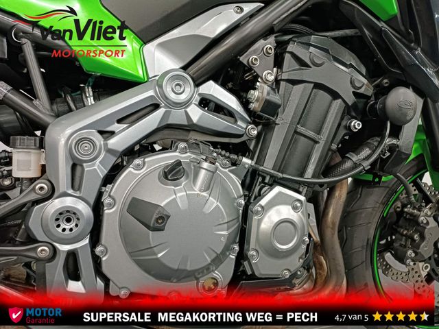 kawasaki - z900