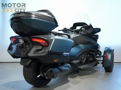 CAN-AM SPYDER RT LIMITED – foto 4