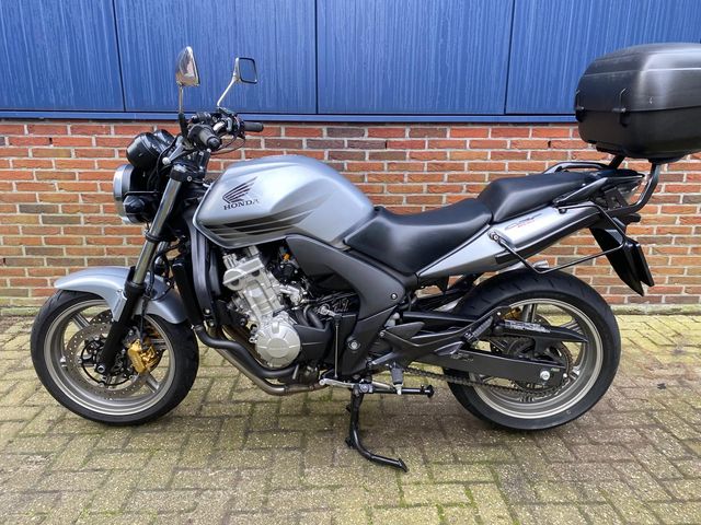 honda - cbf-600-n-abs