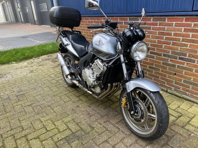 honda - cbf-600-n-abs