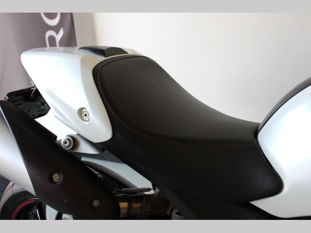 ducati - m-796