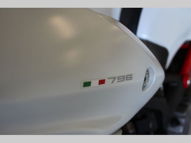 ducati - m-796