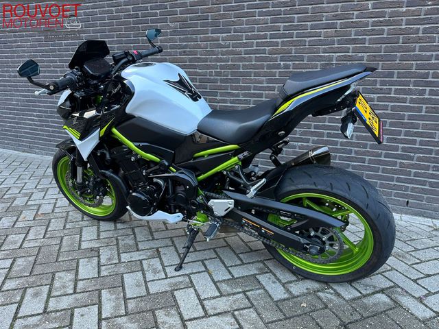 kawasaki - z900