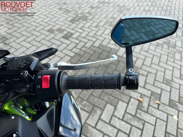 kawasaki - z900