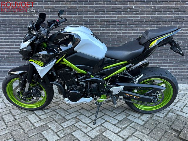 kawasaki - z900
